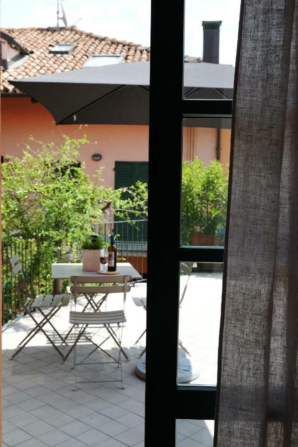 Apartmán La Casa Di Ringhiera Alba  Exteriér fotografie